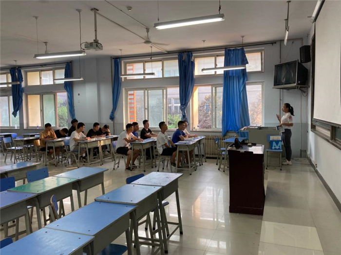 图片3.jpg 图片3.jpg